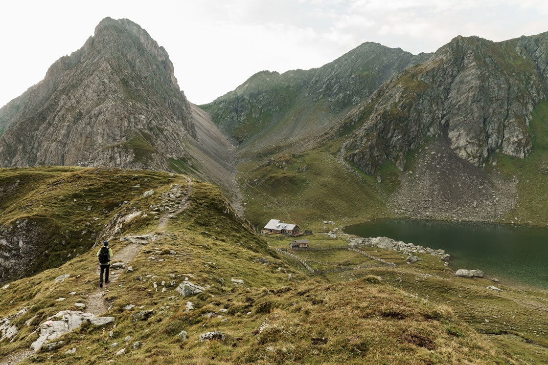Long distance hiking trails Tyrol Austria